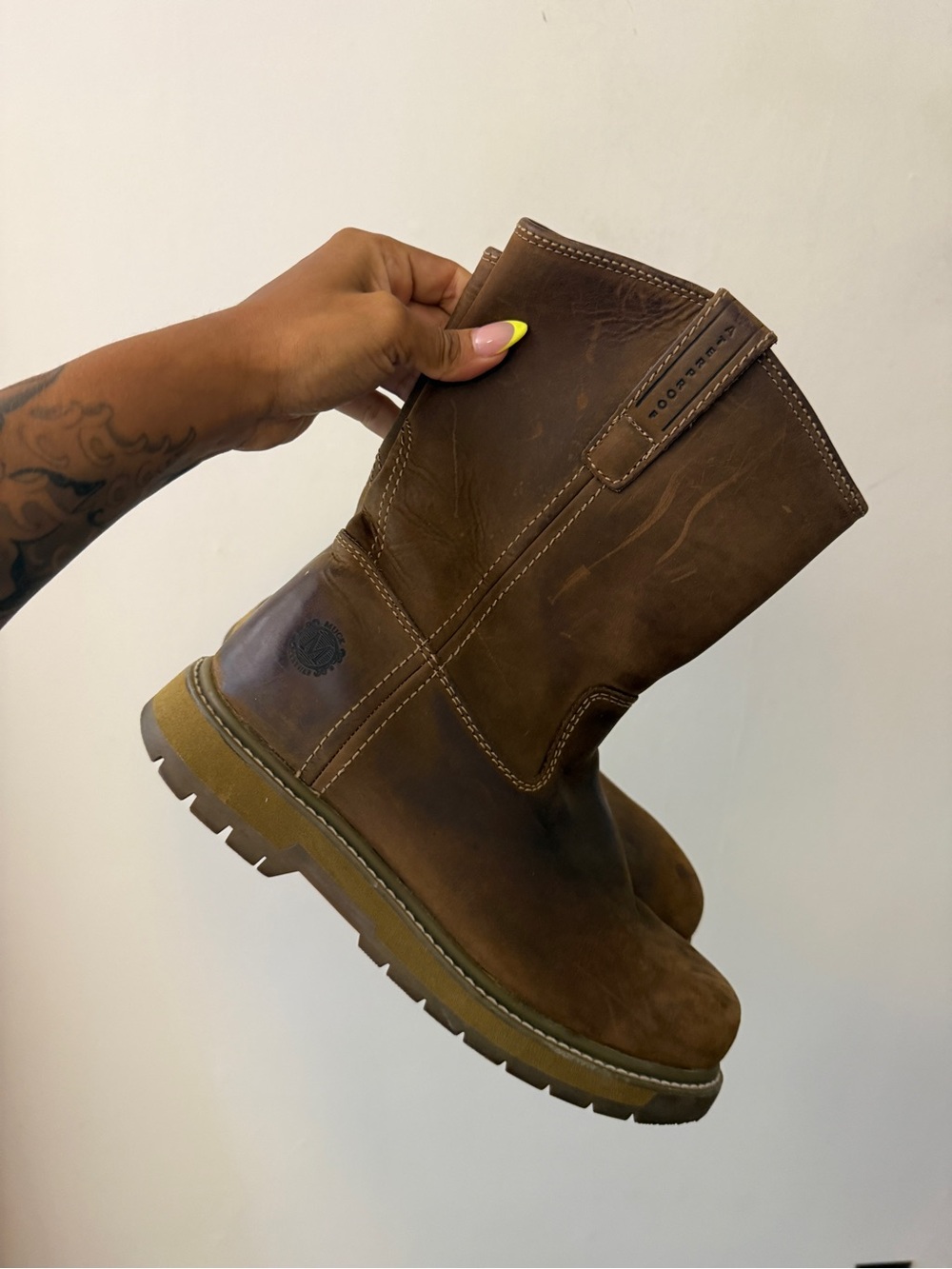 Men's Comp Toe Wellie Brown Pull-On Leather Work Boots - Durable Slip-On Style